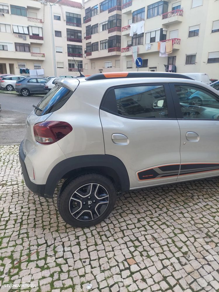 Dacia Spring Comfort Plus - 13