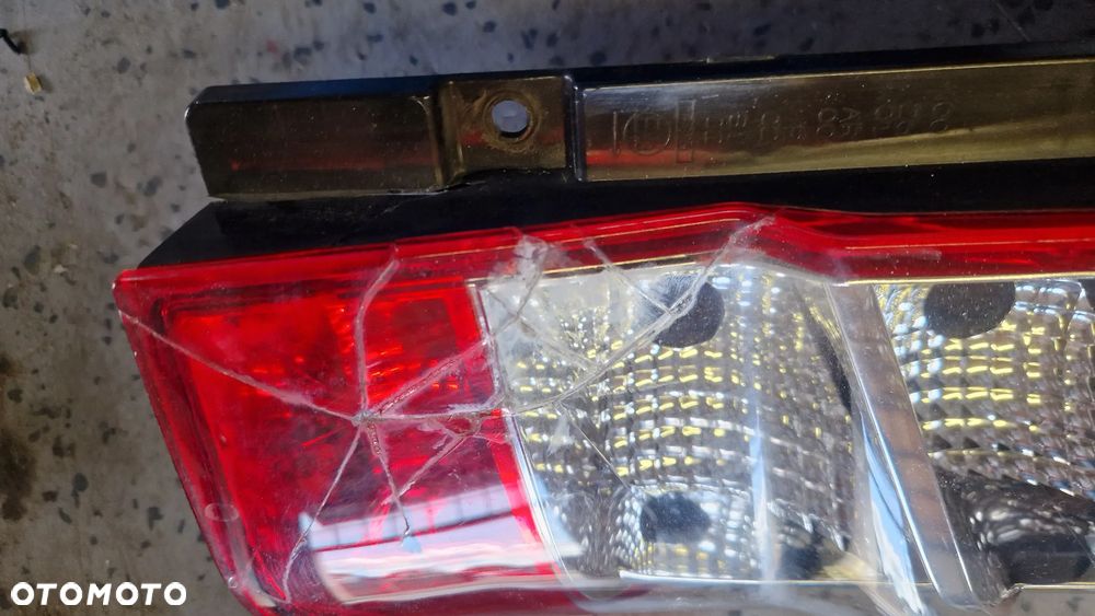 IVECO DAILY VI LAMPA TYŁ PRAWA 5801523227 - 5