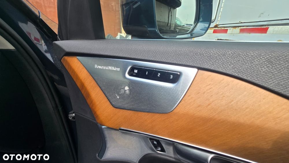 Volvo XC 90 - 19