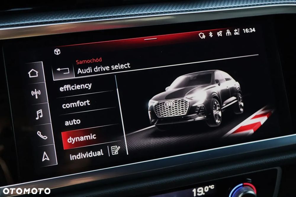 Audi Q3 Sportback - 38