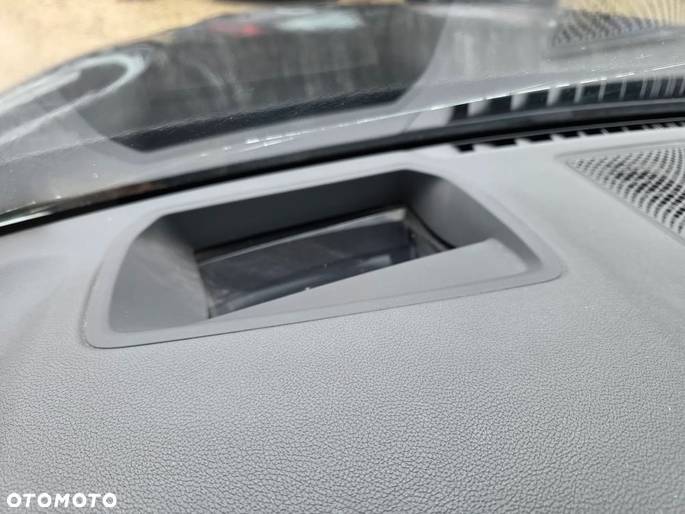 BMW Seria 7 730d xDrive - 26