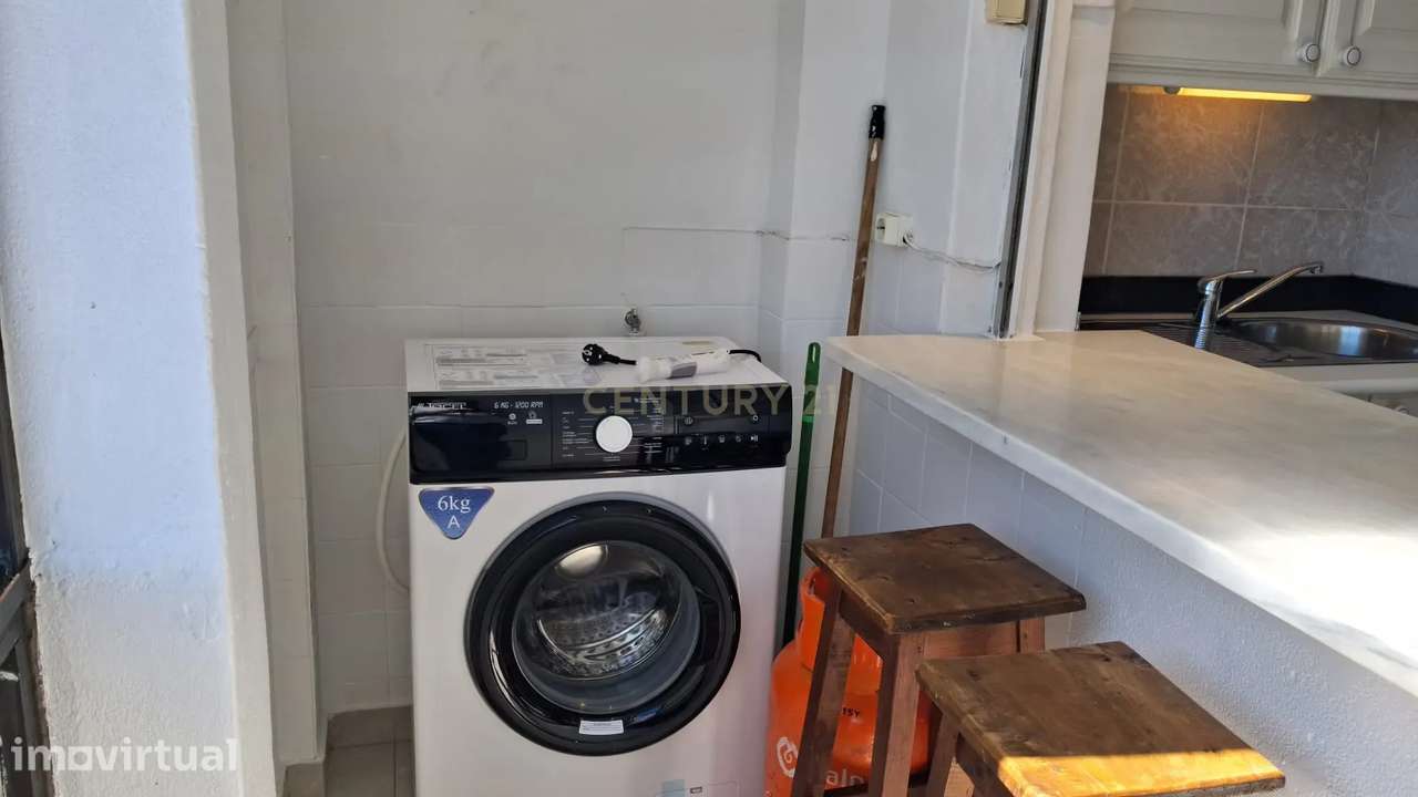 T1 Renovado e mobiliado na Venteira, Amadora - Excelente Localização - Grande imagem: 4/18