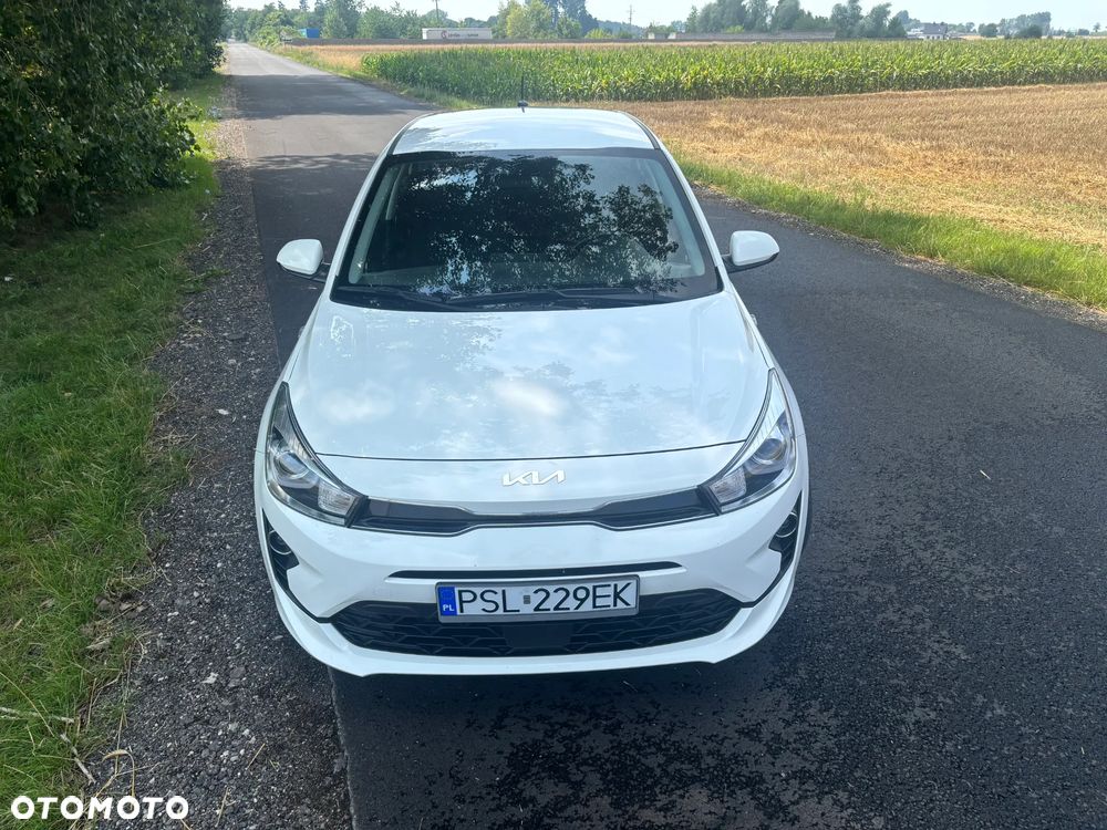 Kia Rio - 9