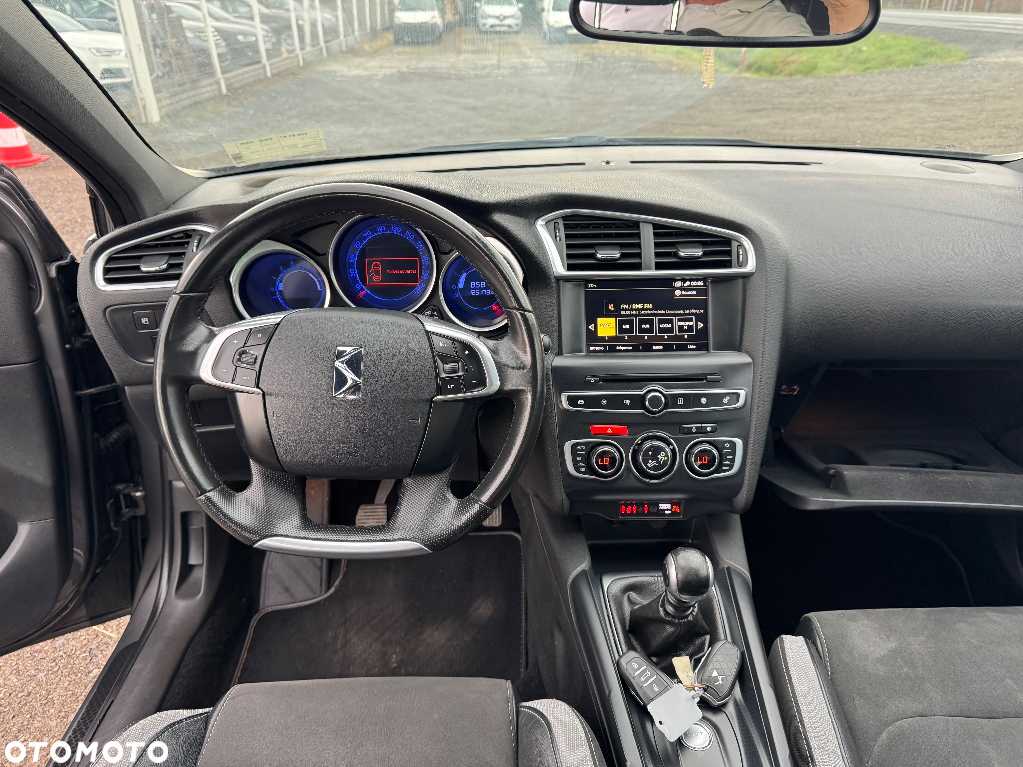 DS Automobiles DS 4 Crossback - 9
