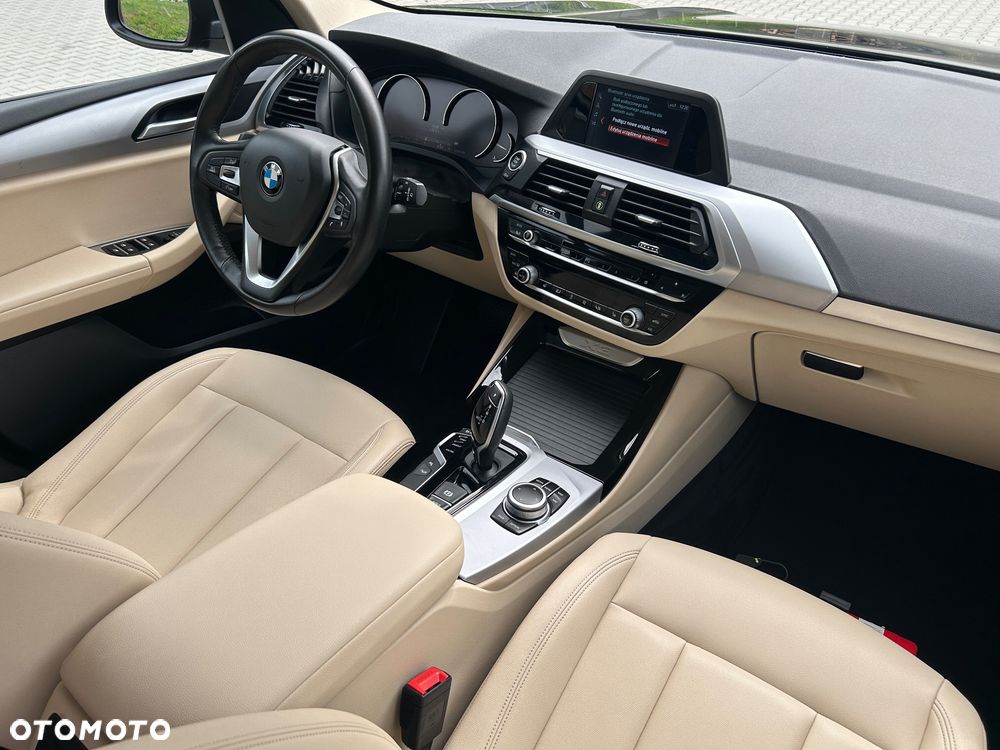 BMW X3 xDrive20i GPF Advantage sport - 20