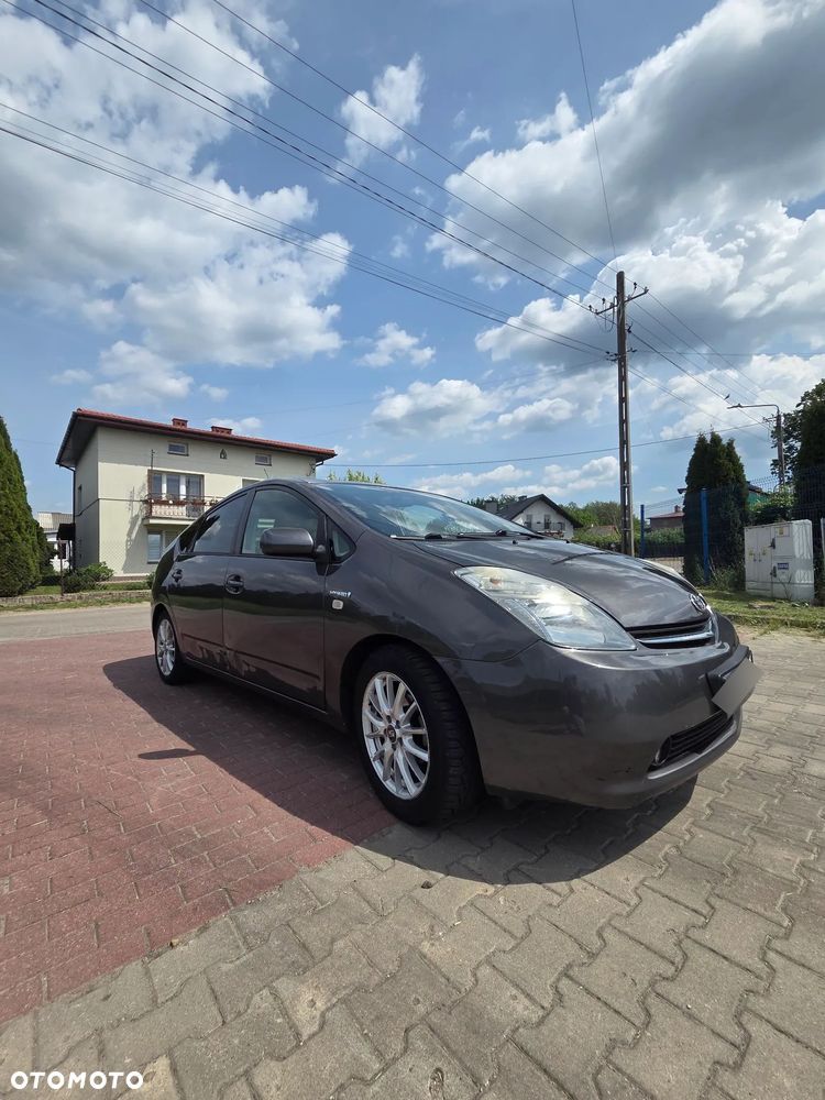 Toyota Prius 1.5 VVT-i Prestige - 8