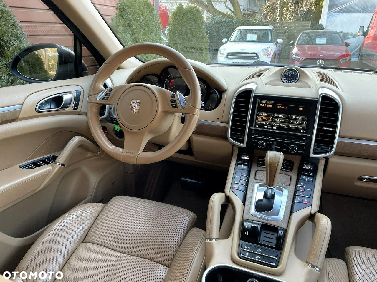 Porsche Cayenne - 37