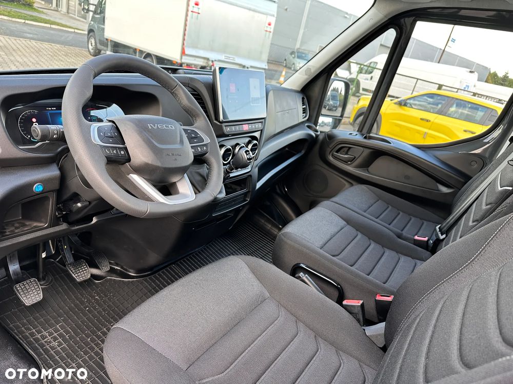 Iveco DAILY WYPRZEDAŻ DEALERA – zastosowanie pod 10 palet !!! - 14