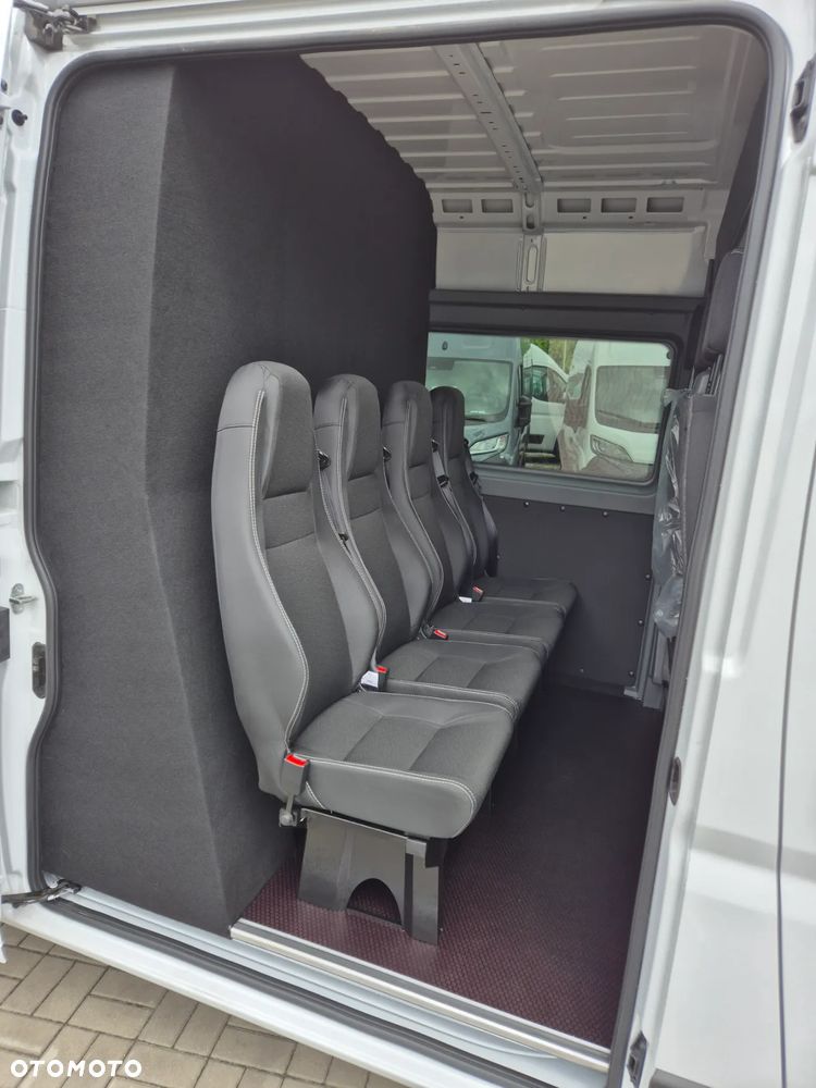 Peugeot Boxer Furgon Brygadowy 7 miejsc L3H2 2.2 140KM 2025 !! OD RĘKI !! - 10