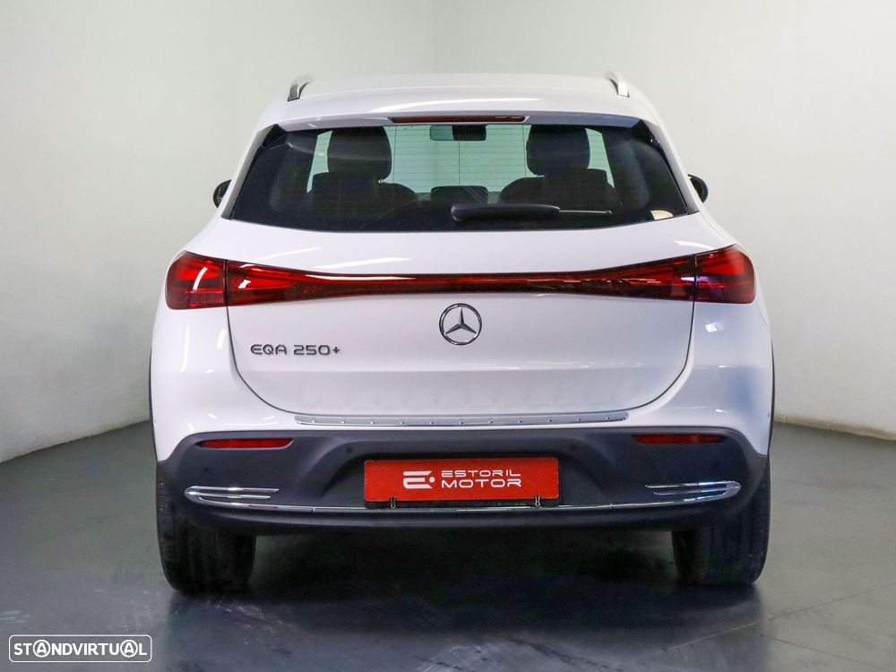 Mercedes-Benz EQA 250+ Progressive - 5