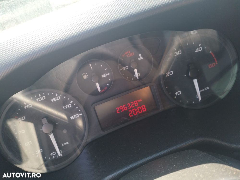 Iveco DAILY 35C14 cu FRIG si LIFT - 11