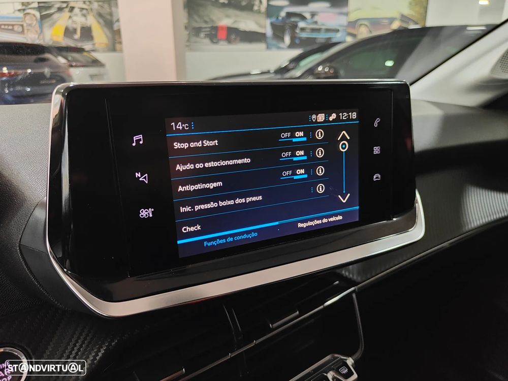 Peugeot 208 1.2 PureTech Allure EAT8 - 60