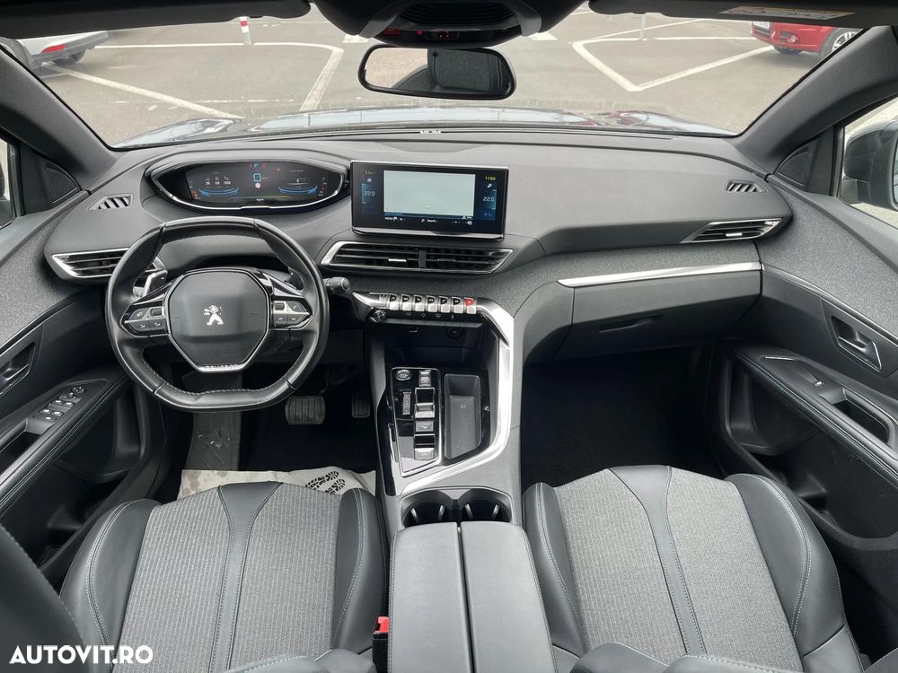 Peugeot 3008 PHEV 300 EAT8 4X4 Allure Pack - 27