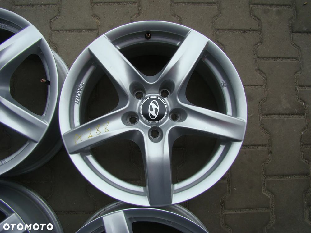 a288 5x114,3 Hyundai i30 i40 ix35 Kona Santa Fe Tuscon 7,5jx17 - 4
