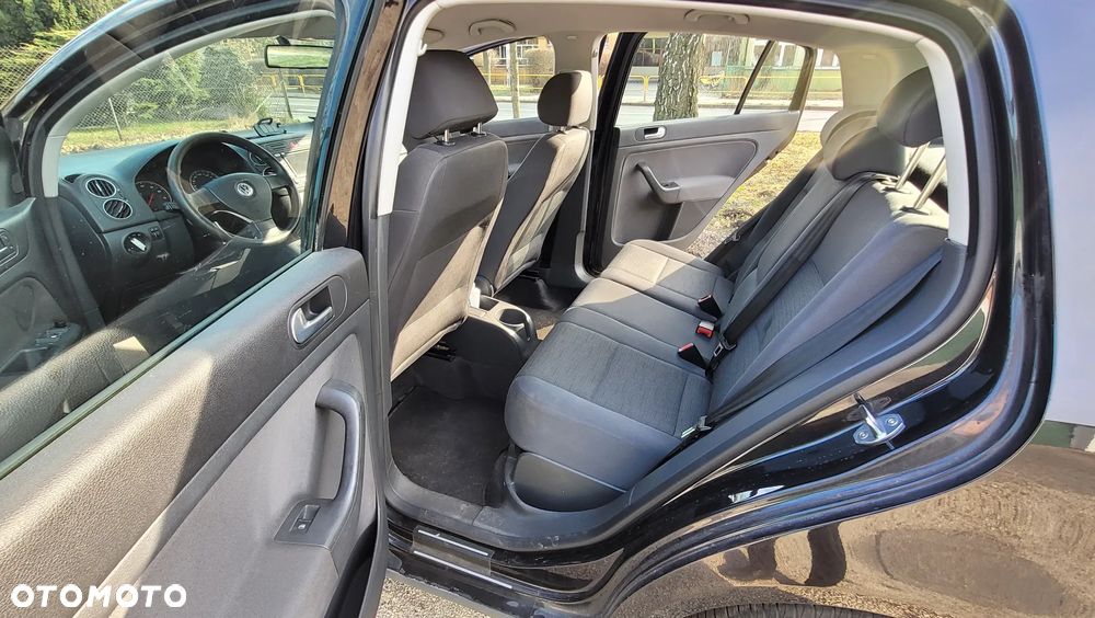 Volkswagen Golf Plus 1.6 FSI Comfortline - 10