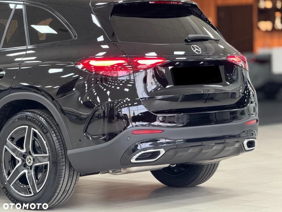 Mercedes-Benz GLC - 14