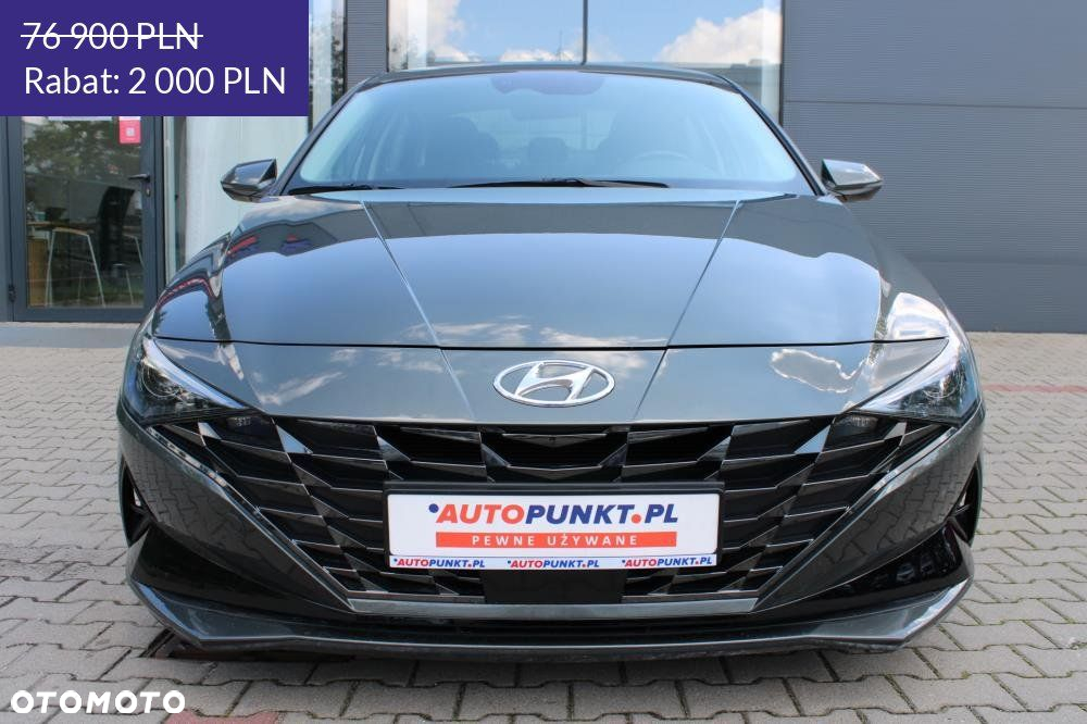 Hyundai Elantra - 2