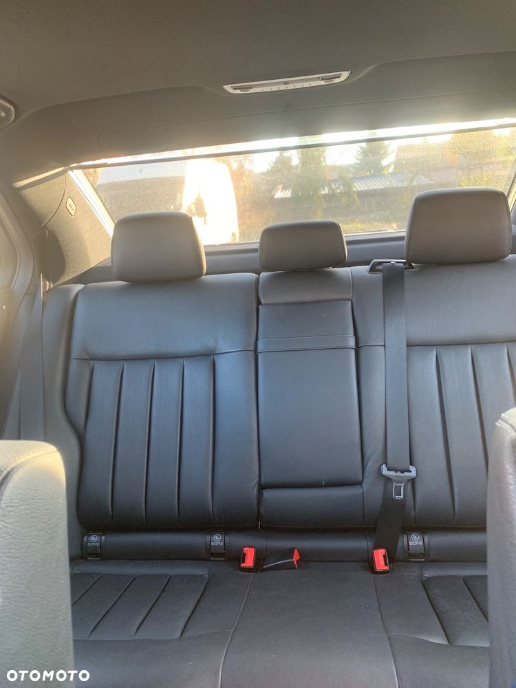 Mercedes-Benz Klasa E - 14