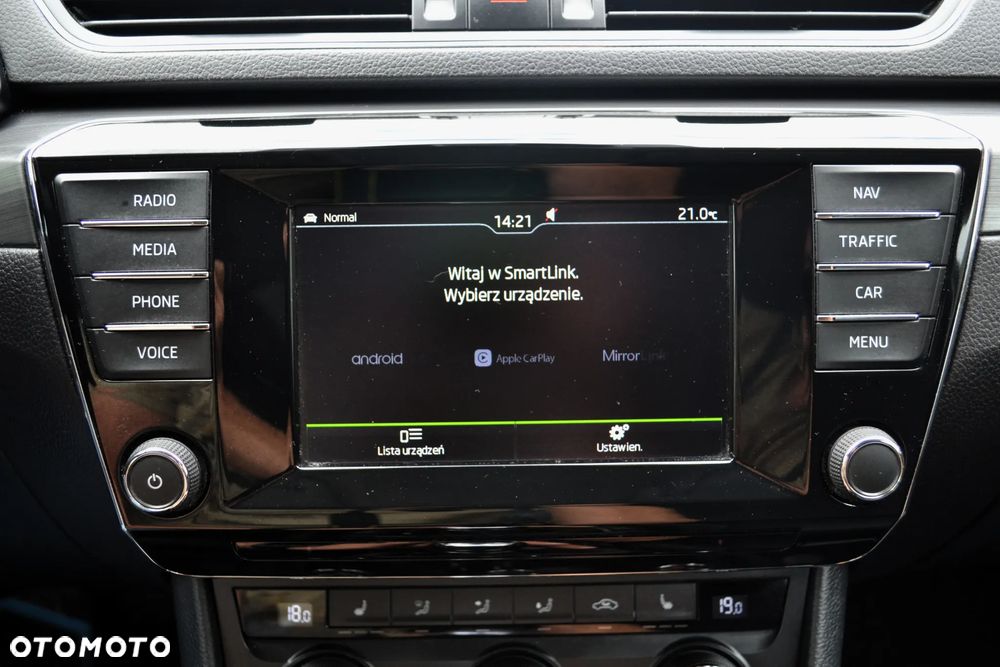 Skoda Superb 2.0 TDI Sportline DSG - 18