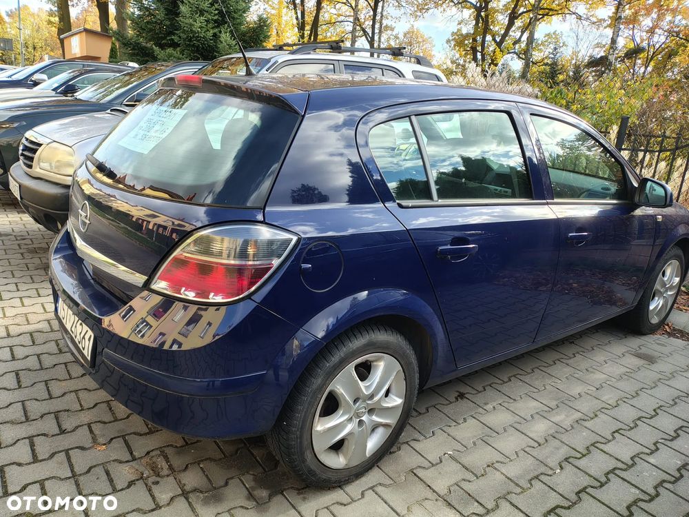 Opel Astra 1.6 Essentia - 6