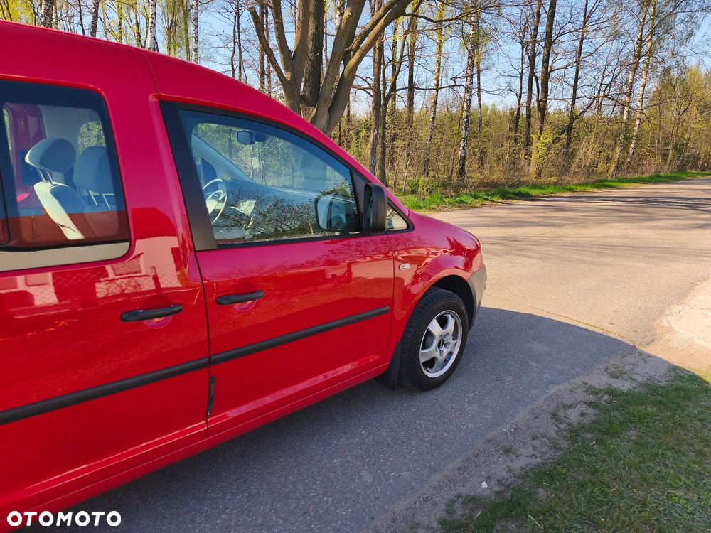 Volkswagen Caddy Life - 8