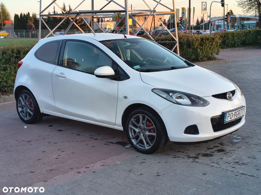 Mazda 2 - 7