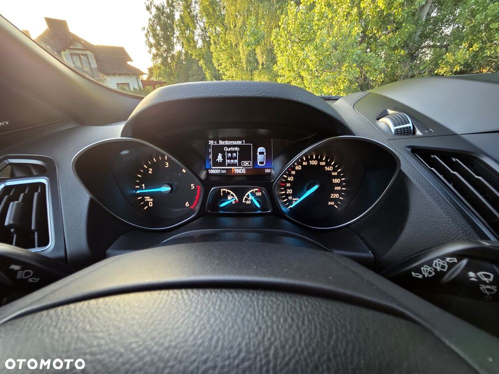 Ford Kuga 2.0 TDCi AWD ST-Line - 16
