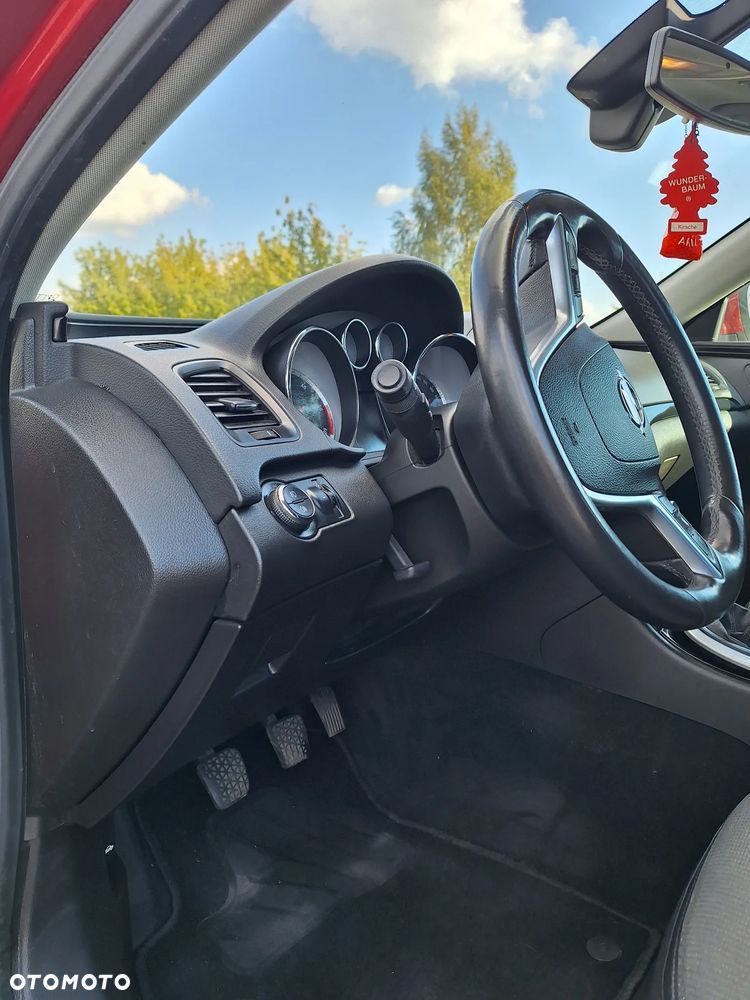 Opel Insignia - 14