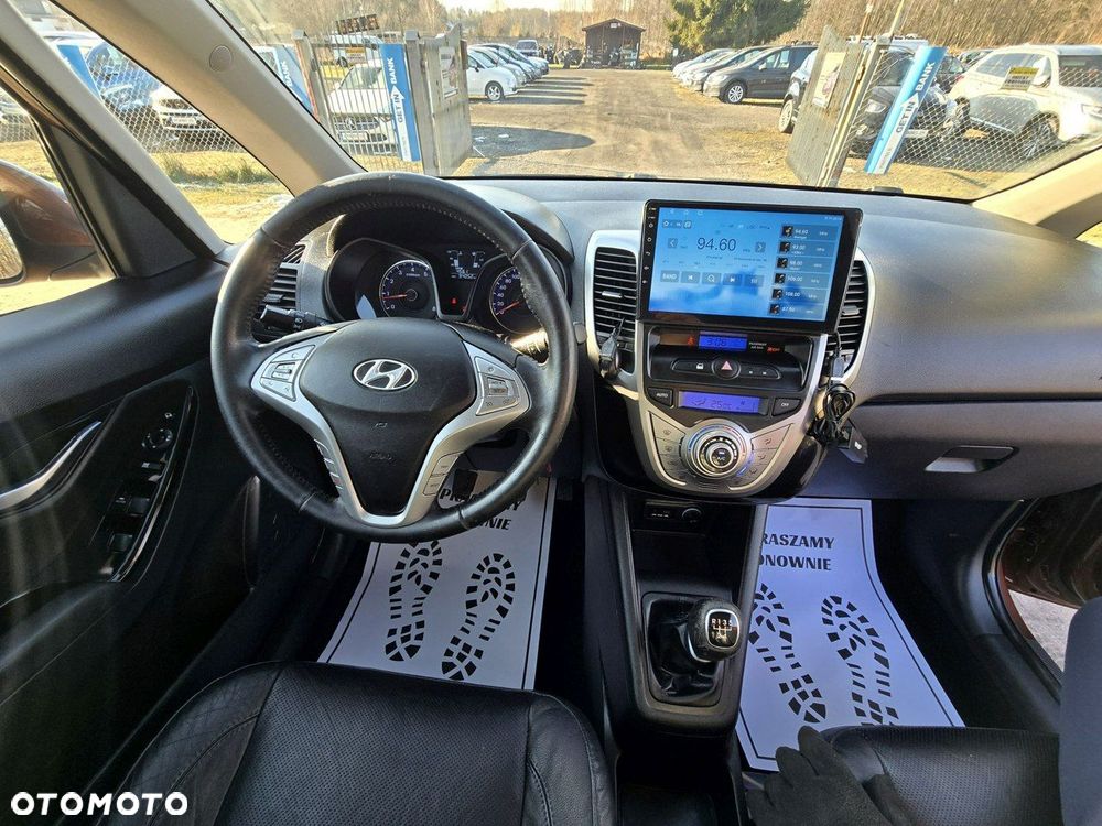 Hyundai ix20 - 21
