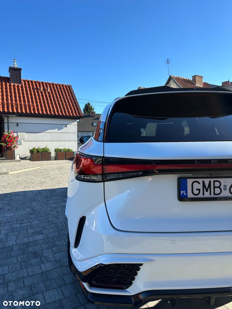 Lexus RX 500h F Sport Edition - 14