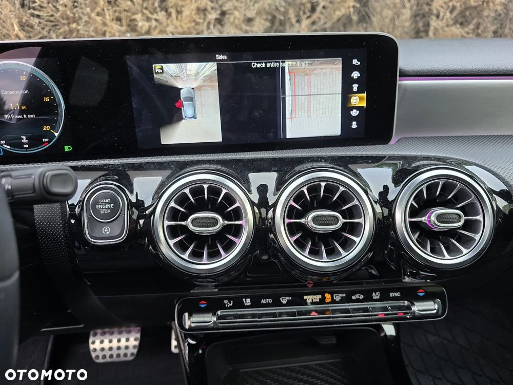 Mercedes-Benz Klasa A 250 4Matic 7G-DCT AMG Line - 12