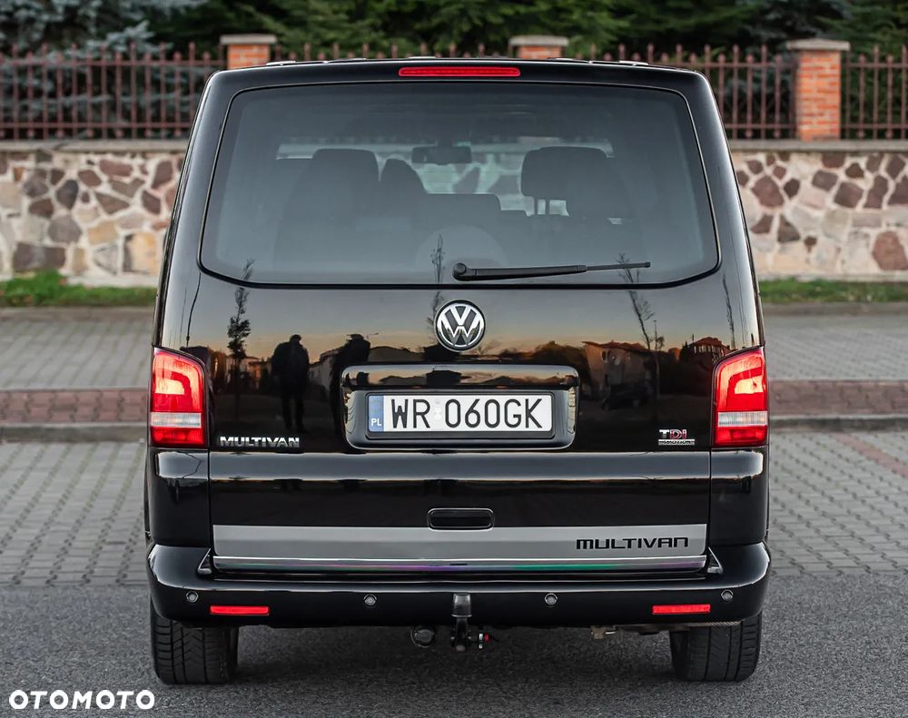Volkswagen Multivan - 8