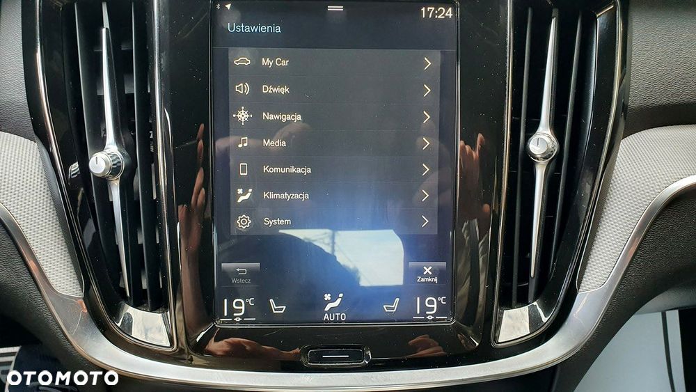 Volvo S60 T4 R-Design - 37