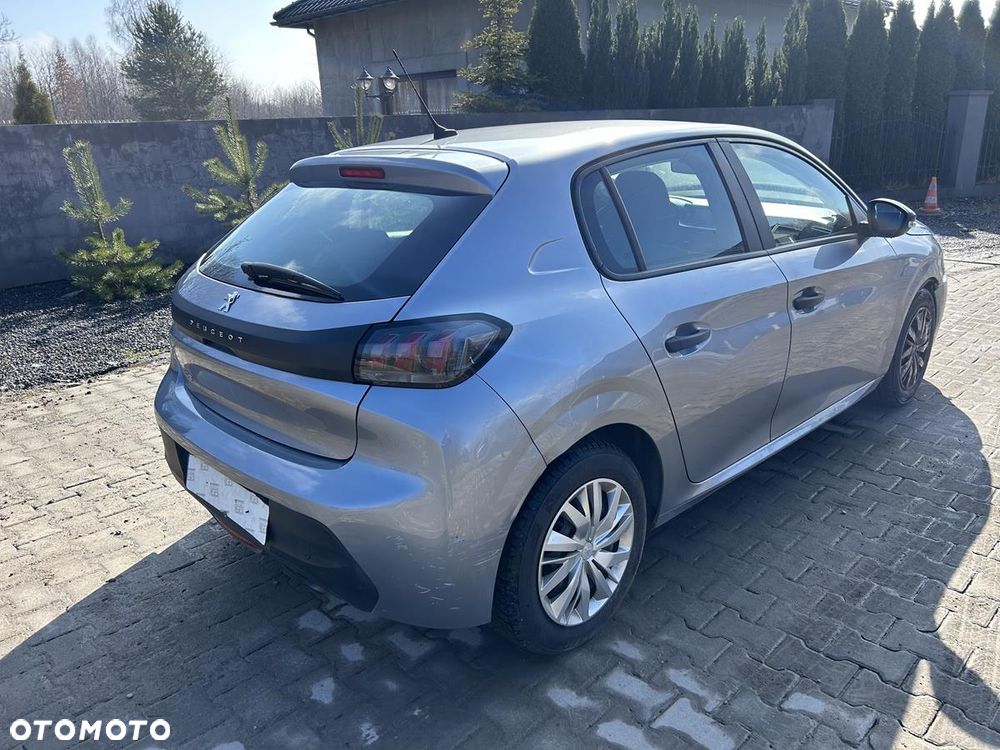 Peugeot 208 - 6