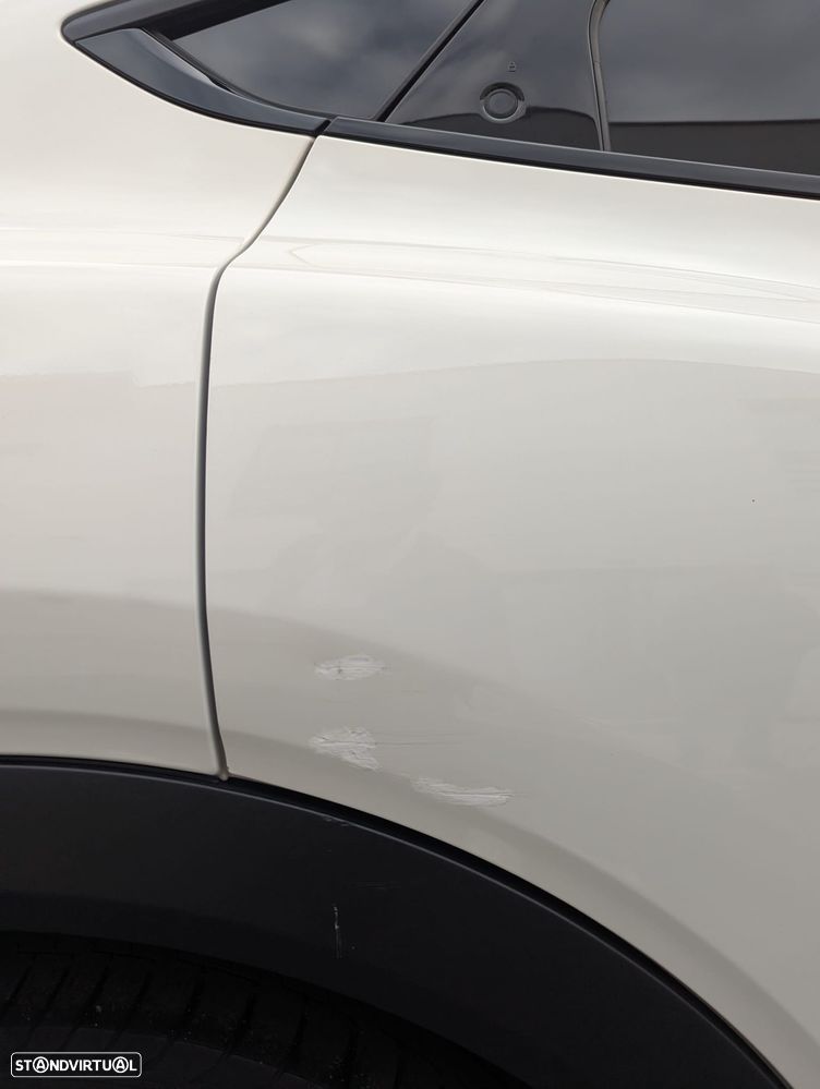 Ford Mustang Mach-E - 27