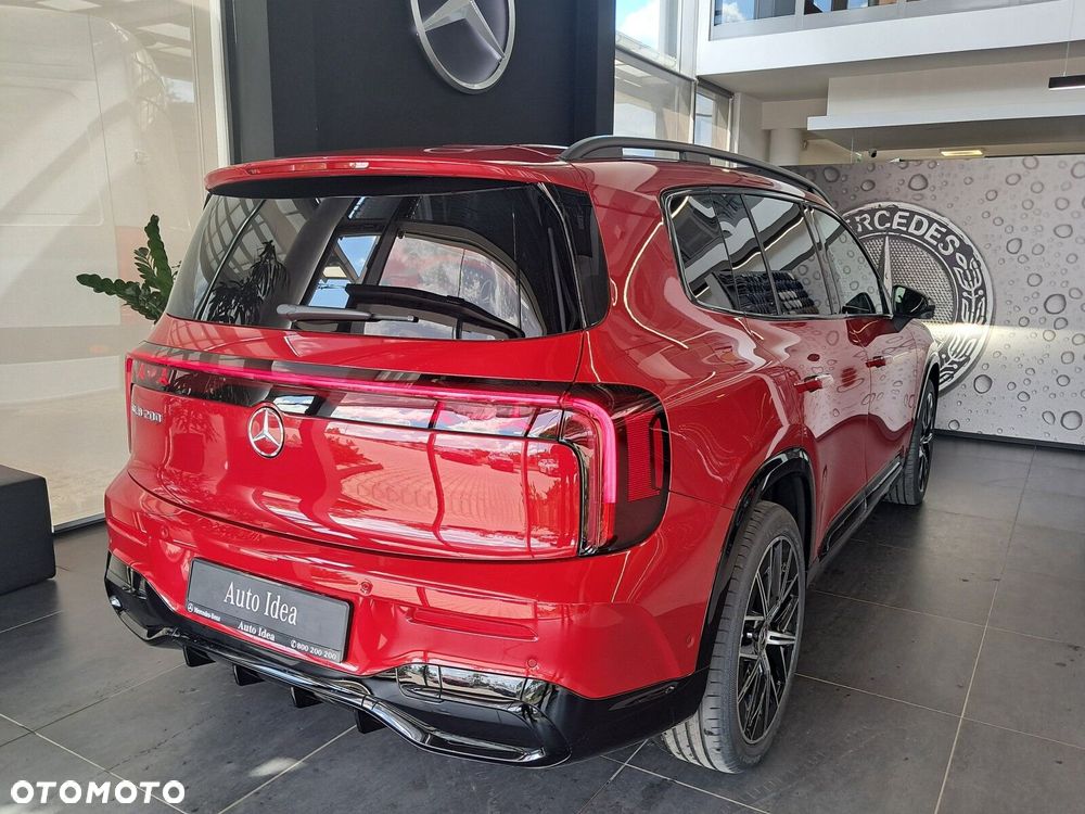Mercedes-Benz GLB - 23