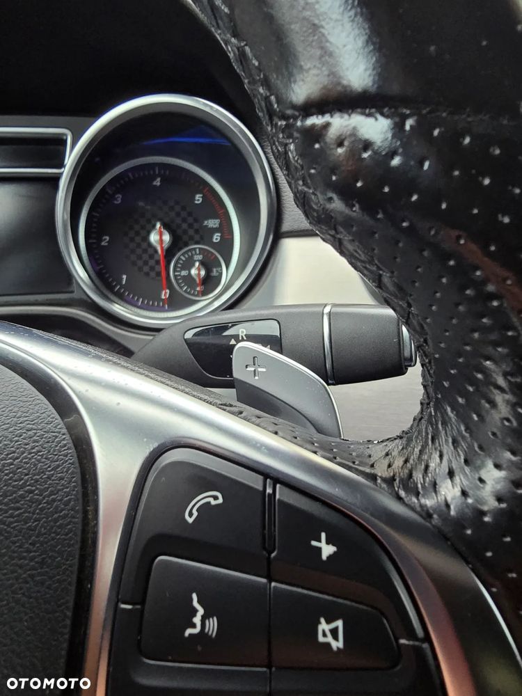 Mercedes-Benz GLE - 18