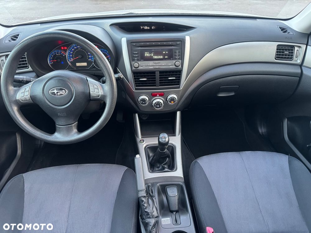 Subaru Forester 2.0X Active - 12