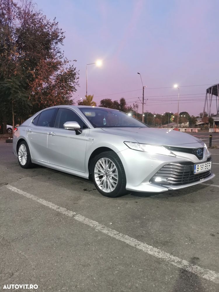 TOYOTA Camry 2019 — imagine 2