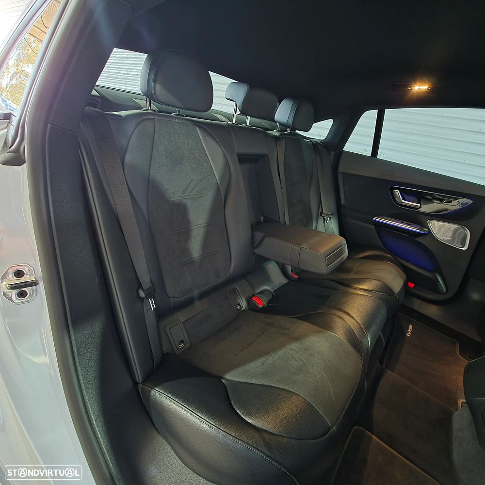 Mercedes-Benz EQE 350+ AMG Line - 24