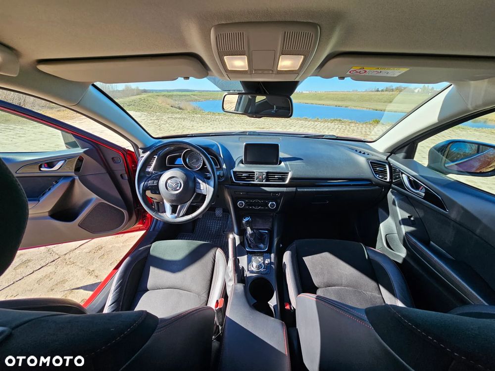Mazda 3 2.0 Skyenergy i-Eloop - 11
