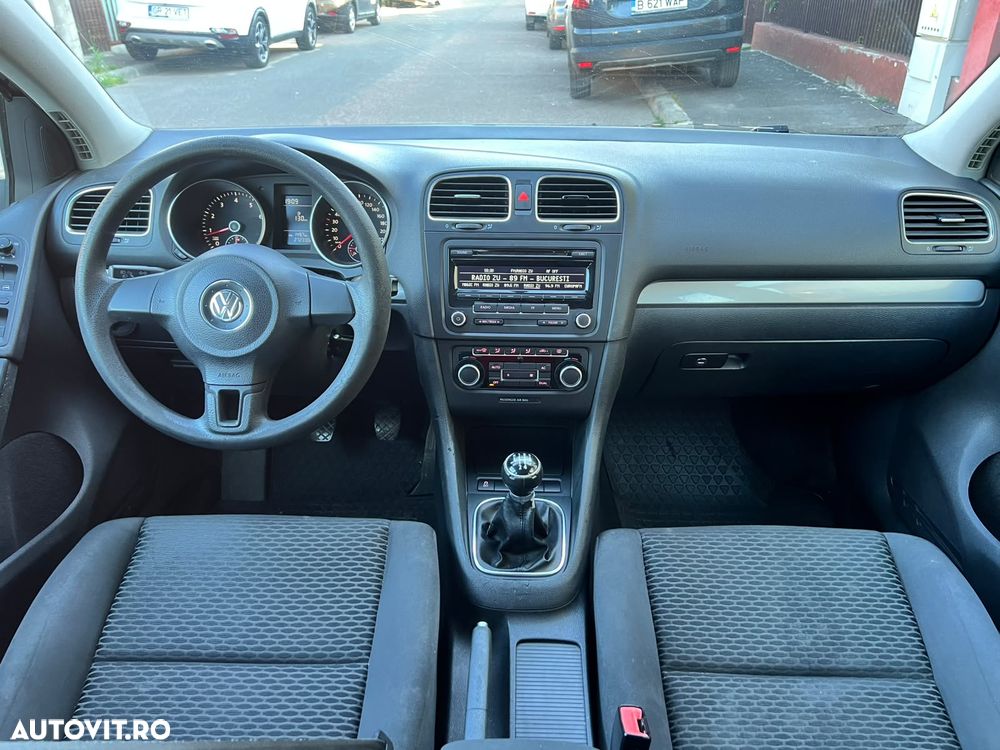 VOLKSWAGEN Golf 2012 — imagine 13