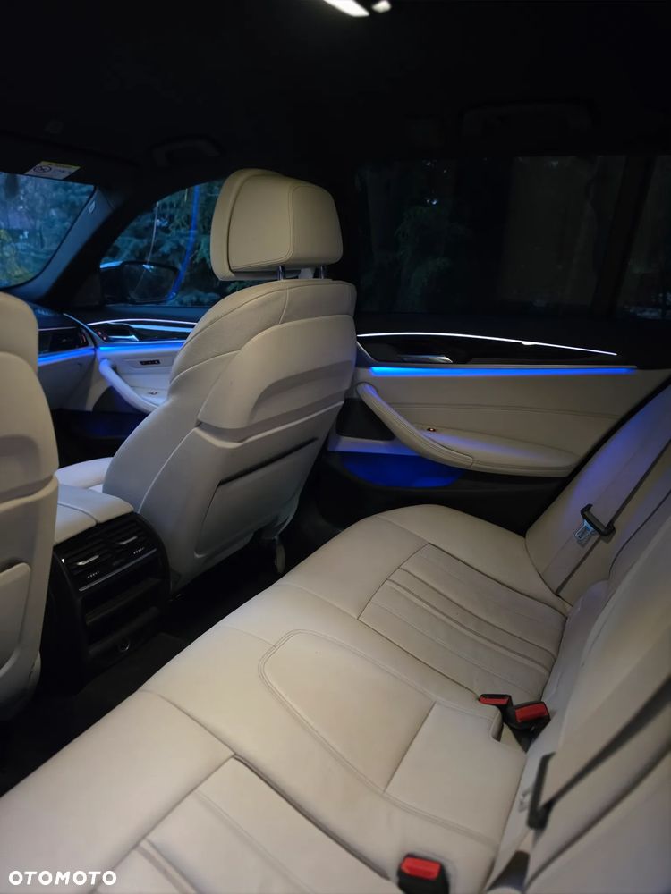 BMW Seria 5 540d xDrive M Sport sport - 13