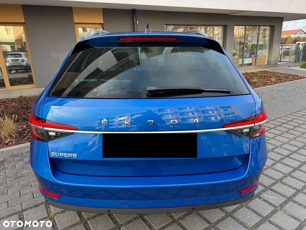 Skoda Superb 2.0 TDI SCR Style DSG - 5