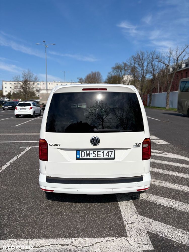 Volkswagen Caddy 2.0 TDI Comfortline - 4