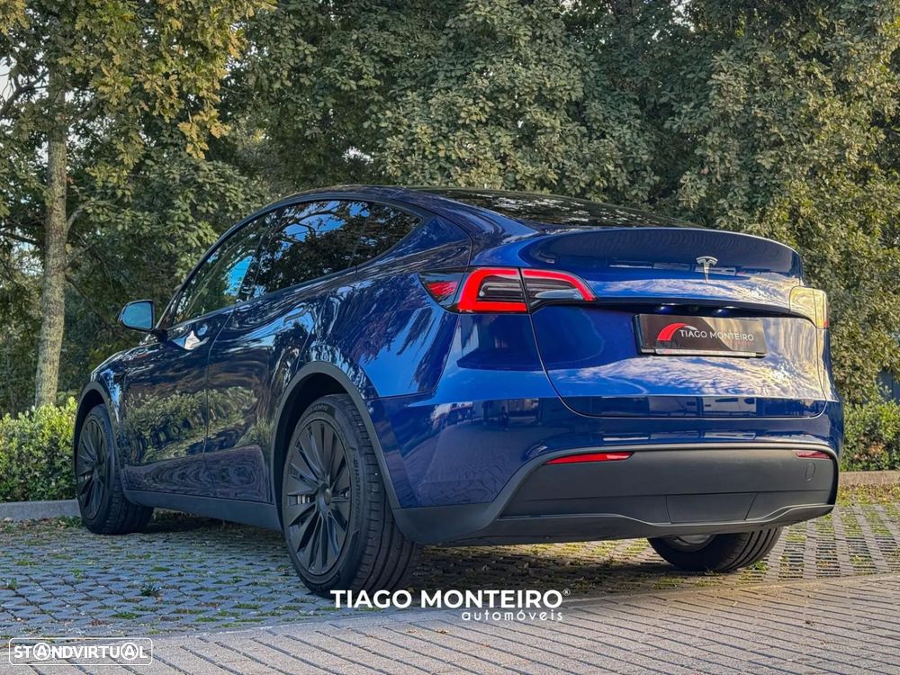 Tesla Model Y Tração Traseira - 38