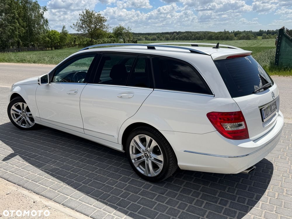 Mercedes-Benz Klasa C 220 CDI 7G-TRONIC Avantgarde Edition - 24
