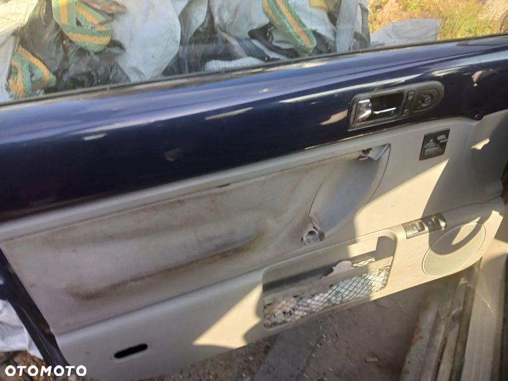 VW New Beetle G3G3 garbus maska pokrywa silnika klapa bagażnika zderzak lampa reflektor pas przedni stop lampy halogeny przeciwmgłowe odblaski grill atrapa znaczek błotnik błotniki drzwi - 8