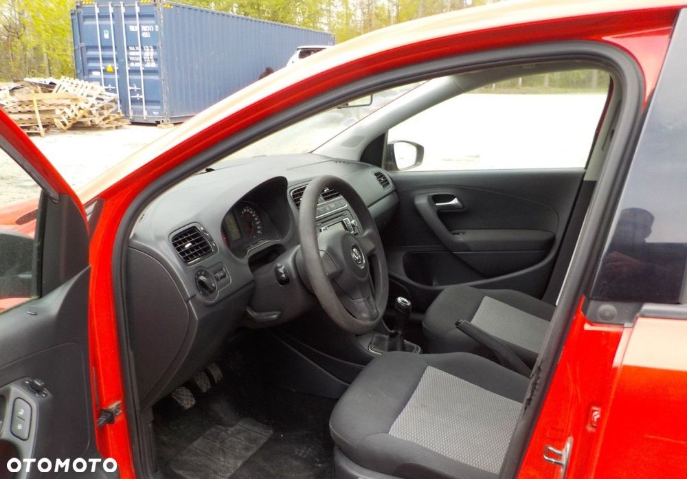 Volkswagen Polo - 23