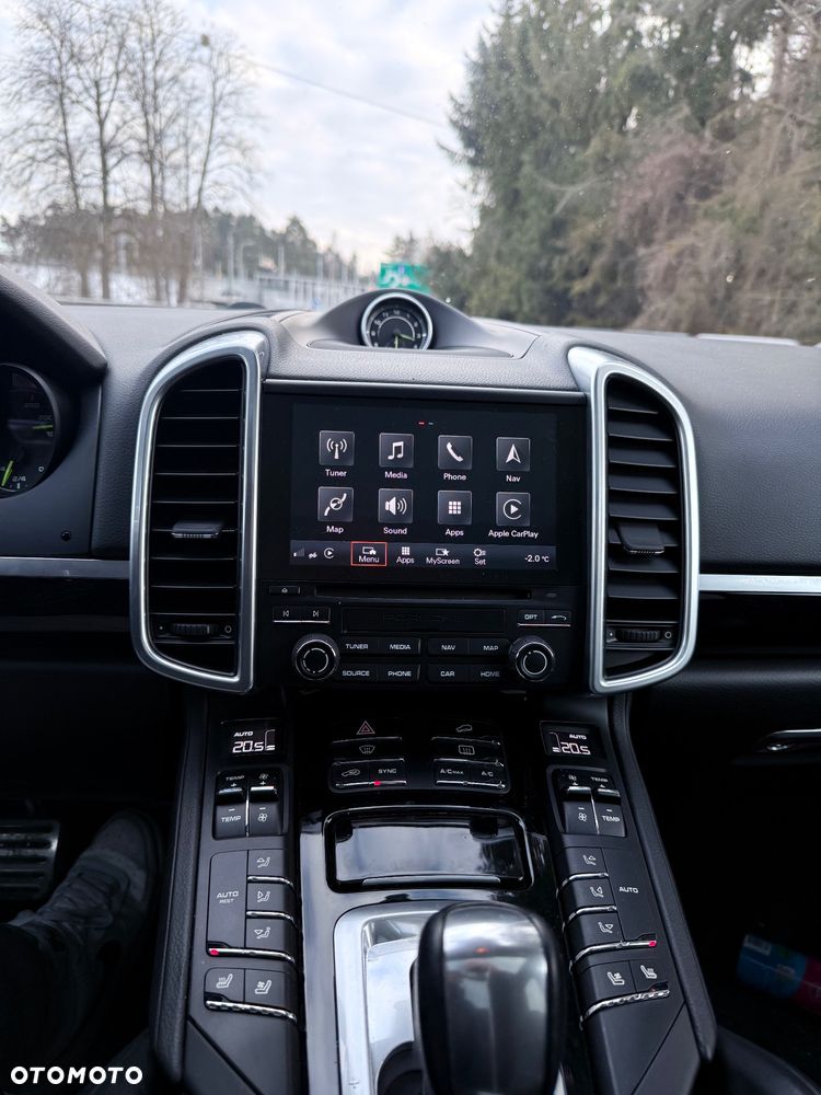 Porsche Cayenne S E-Hybrid Platinum Edition - 14